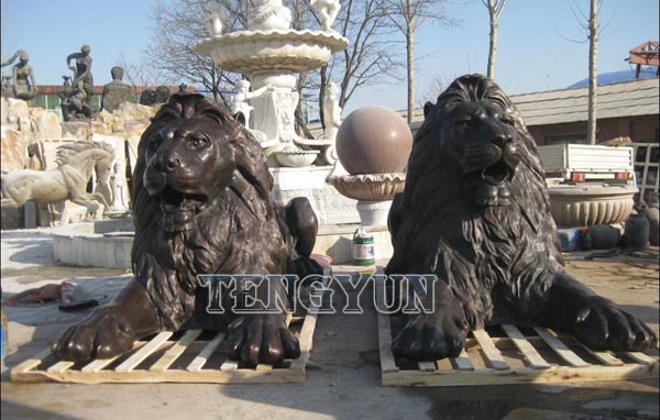 4m long bronze lion sculptures for London Olympic Games (2)
